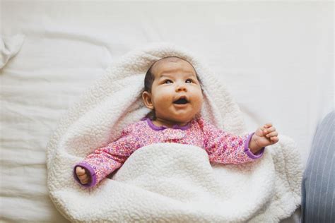 dromen dat je een baby hebt|Wat betekent dromen over zwanger zijn, baby’s en。